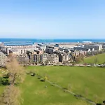 The Townhouse, Leith