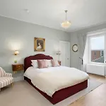 The Townhouse - Leith